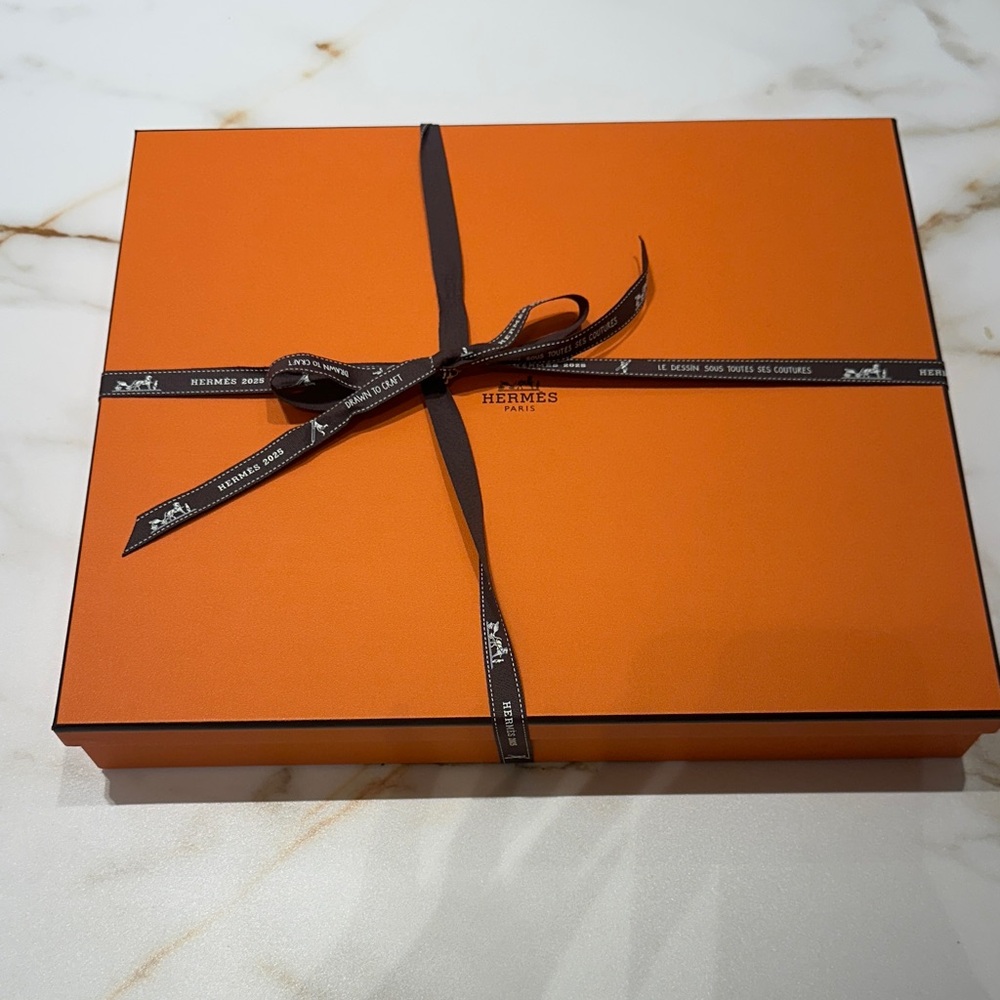 Hermès Orange Gift Box with Ribbon